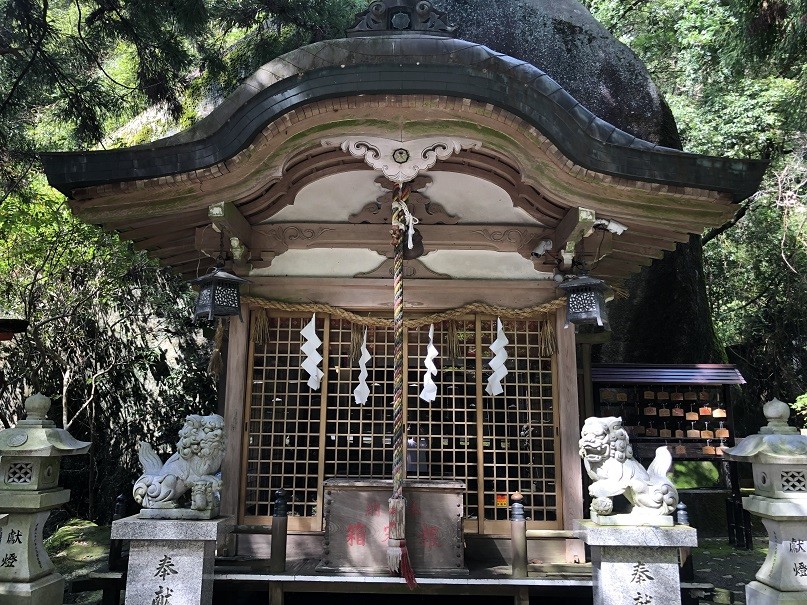 磐船神社　拝殿