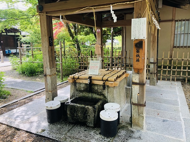 飲用する事ができる名水「染井の水」　梨木神社
