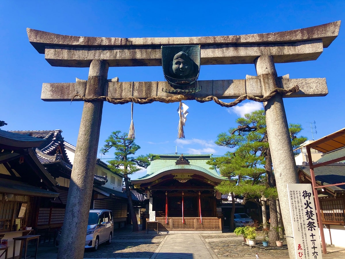 【京都えびす神社】財布の供養もできるご利益絶大の神社