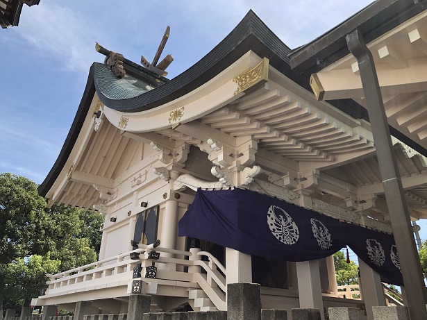 岡山神社岡山城の守護する岡山神社本殿