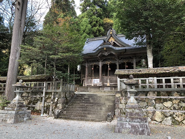 美山　知井八幡神社