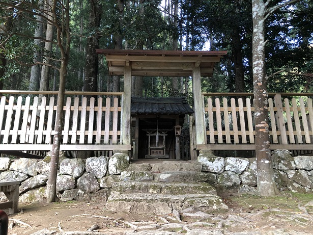 鎌倉神社　美山