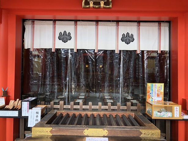 金神社　社殿