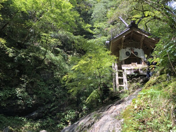 京都の観光スポット「伊根の舟屋」周辺のおすすめ神社天岩戸神社