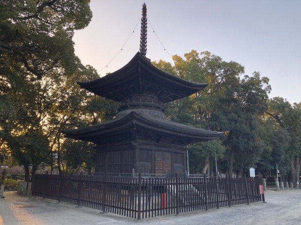 愛知・知立神社全国的にも珍しい「多宝塔」