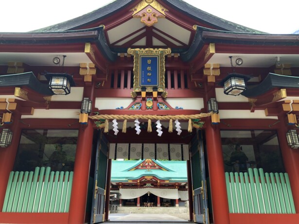 【東京・日枝神社】赤坂の魅力的なスポット！神猿パワーでご利益倍増
