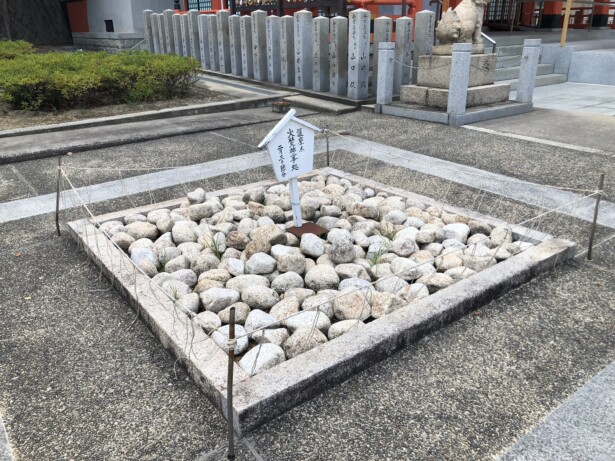 【大阪・片山神社】厄除けと方位除けのご利益がある吹田市の古社石