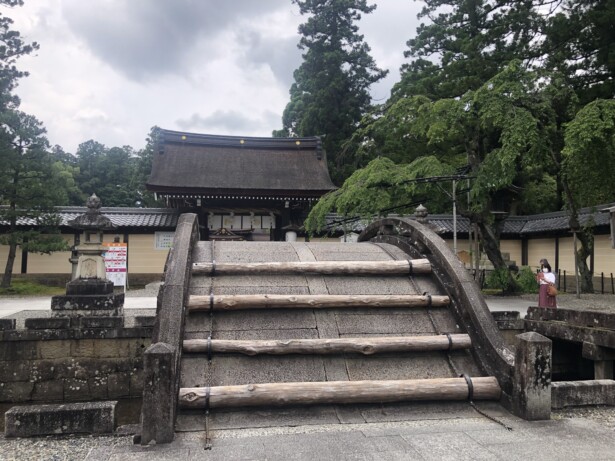 【滋賀・多賀大社】「お多賀さん」と親しみやすい延命長寿の神社太閤橋と神橋